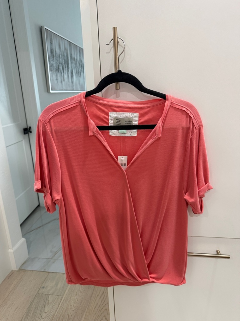Lightweight Coral Twist-Front Short Sleeve Blouse